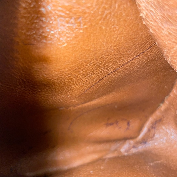 Authentic Louis Vuitton papillon 30 - Picture 7 of 10